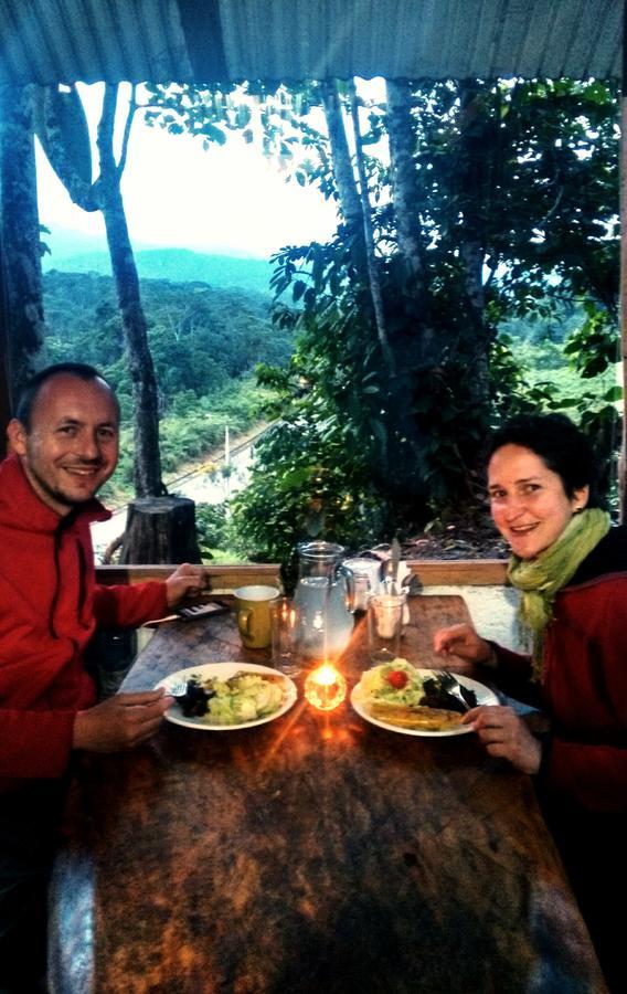 Jungle Roots Otel Tena Dış mekan fotoğraf